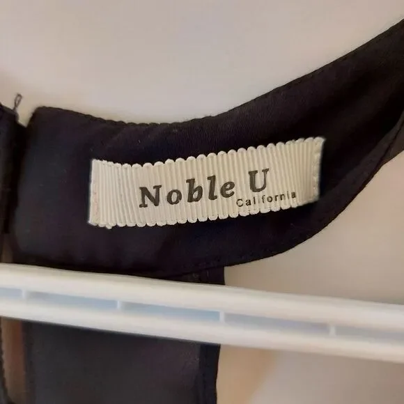 Noble U tank top - Picture 2 of 6